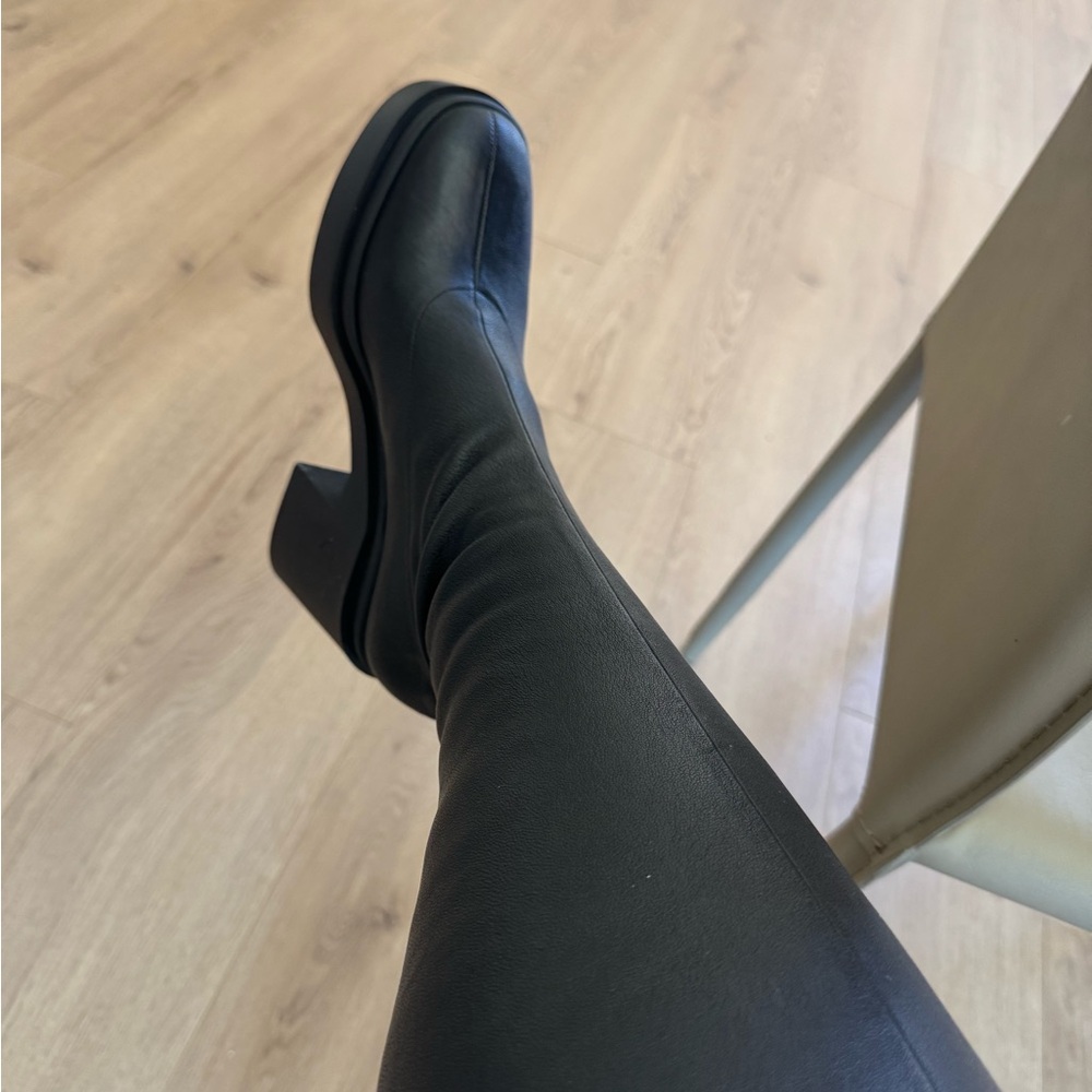 Robert Clergerie Black Suede Platform Boots - Picture 5 of 8